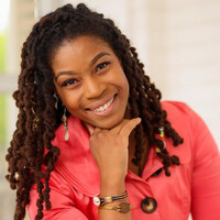 Headshot of Vernette Kountz