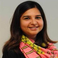 Headshot of Praveena Lakshmanan
