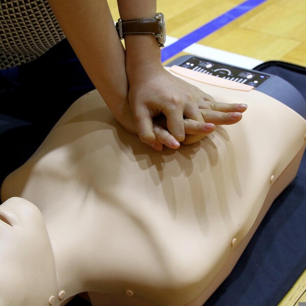 cpr-maseok-Kim-pixabay
