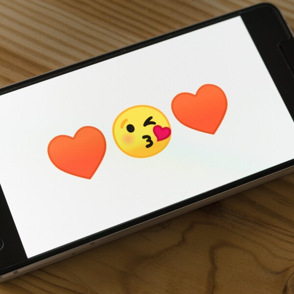 Markus winkler dating phone unsplash scaled jpg