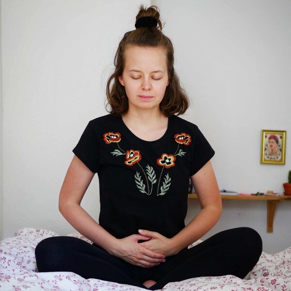 Vulvani Person Sitting