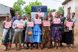 Tahea 2025 proud women w signs DSC03777
